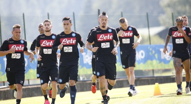 Prezzi biglietti amichevole Napoli-Trento, Napoli-Chievo e Napoli-Carpi