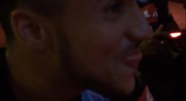 Ounas 'disperato' dopo la sconfitta a Fifa, Contini lo prende in giro [VIDEO]