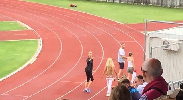Jacqueline De Laurentiis in campo a Dimaro