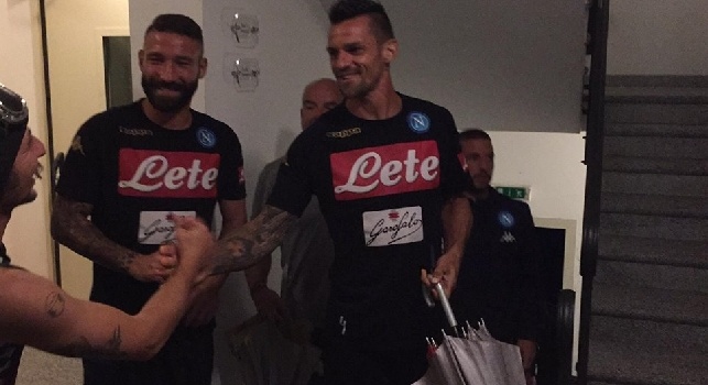I calciatori del Napoli fanno visita ai comici di made in Sud