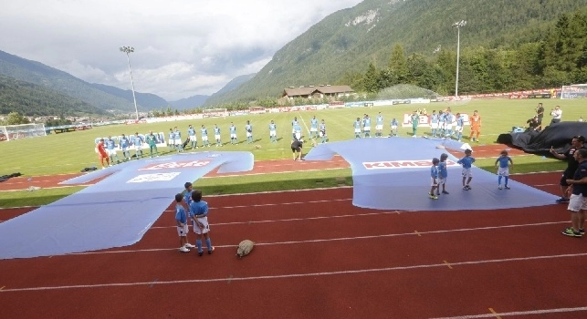 Presentazione maglia Napoli, stagione 2017/18: spunta un azzurro sfumato [FOTOGALLERY CN24]