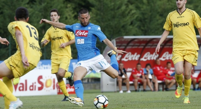 Ciro, Ciro, Ciro!: incredibile Mertens, segna 6 gol in 30 minuti e fa esplodere i tifosi