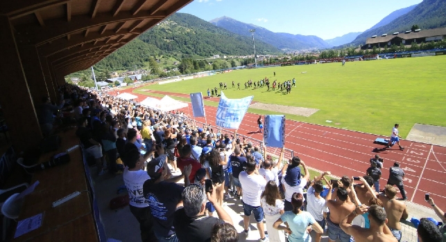 Comunale di Carciato: duemila tifosi del Napoli ad accogliere gli azzurri