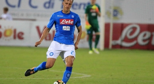 Il coiffeur Cangiano fino a Dimaro per accontentare il suo cliente, Vlad Chiriches [FOTO ESCLUSIVA]