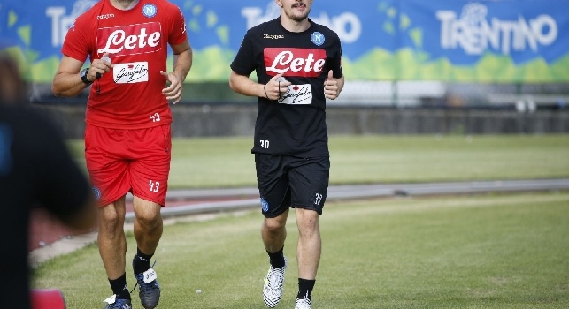 Mario Rui lavora a parte