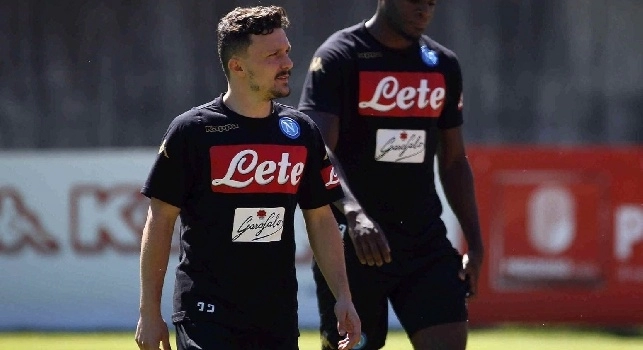 Zapata show in partitella, cucchiaio sopraffino che fa sedere Rafael [VIDEO]