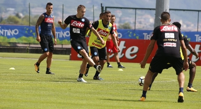 Rog scatenato in partitella, dribbling e gol a giro che beffa Sepe! [VIDEO]