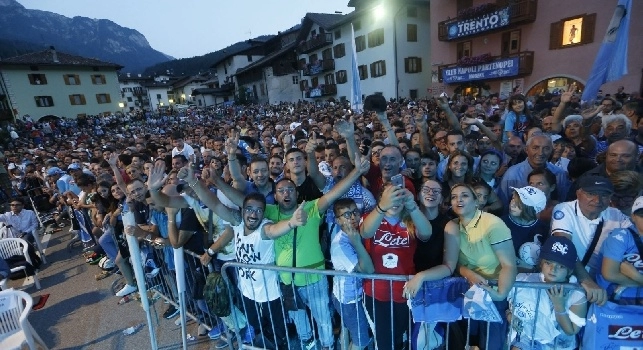 5mila tifosi napoletani a Dimaro