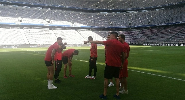 L'Atletico Madrid &egrave; gi&agrave; all'Allianz Arena, spagnoli gi&agrave; in campo [FOTOGALLERY]