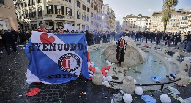 Ansa - Napoli-Feyenoord, vietata la trasferta ai tifosi olandesi