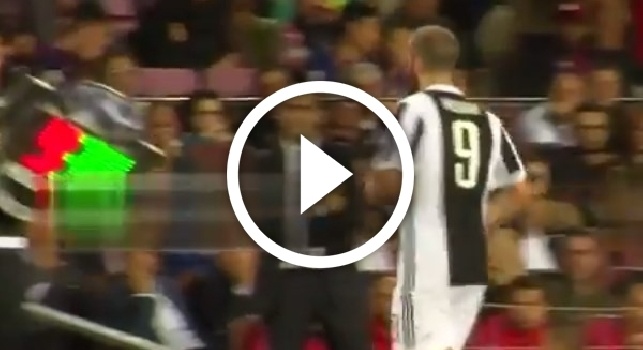 Barcellona-Juventus 3-0: Higuain sostituito da un Primavera nel finale di gara [VIDEO]