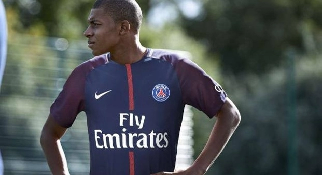 PSG, Mbapp&egrave;: Non mi spaventa la tifoseria della Stella Rossa. Siamo qui per qualificarci. Con Neymar va sempre meglio