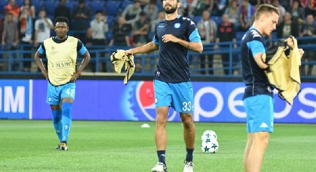 Shakhtar-Napoli, azzurri in campo per il riscaldamento [FOTO]