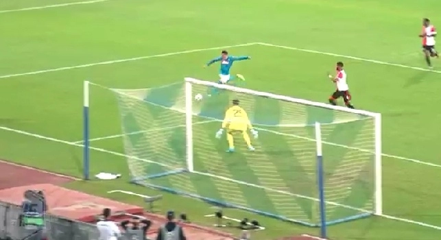 Passaggio divino di Mertens, Callejon sigla il 3-0 e fa esplodere il settore ospiti [VIDEO]