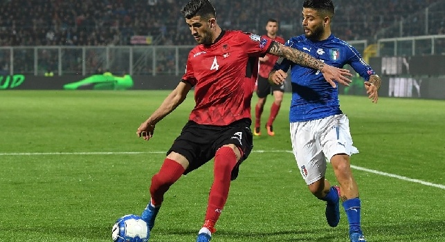 Gazzetta: Buffon e altri senatori chiedono a Ventura di optare per un più sicuro 3-5-2. Si riduce lo spazio per Insigne?
