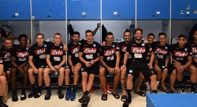 RETROSCENA - Nessun coro dallo spogliatoio del Napoli nel post partita: c'è consapevolezza tra i giocatori