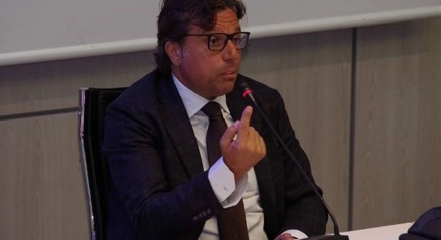 Cristiano Giuntoli &egrave; un dirigente sportivo ed ex calciatore italiano, di ruolo centrocampista, attuale direttore sportivo del Napoli