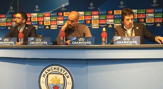Pep Guardiola, allenatore del Manchester City, in conferenza stampa