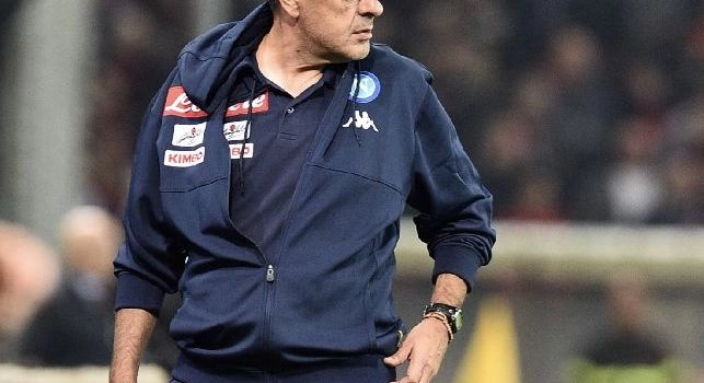 Maurizio Sarri (Napoli, 10 gennaio 1959) &egrave; un allenatore di calcio italiano, attuale tecnico del Napoli.