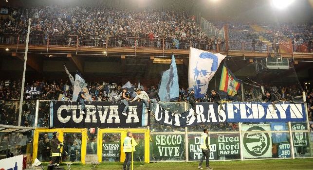 Ultras del Napoli a Genova