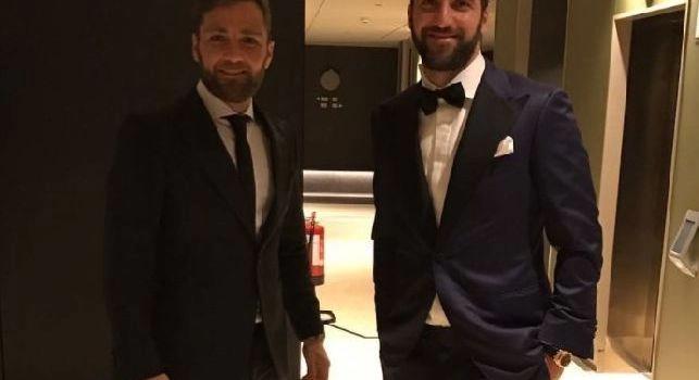 Gonzalo vuole far pace con i tifosi del Napoli, è vero?. Nicolas Higuain risponde a un tifoso: Mai fatta la guerra [FOTO]