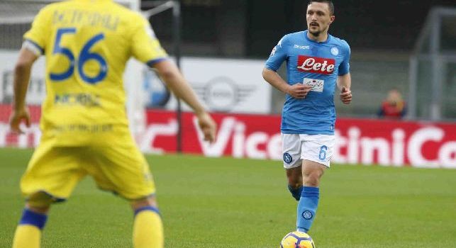 Napoli - Milan, le formazioni ufficiali: Sarri si affida a Mario Rui, Jorginho in cabina di regia. 3-4-2-1 per i rossoneri