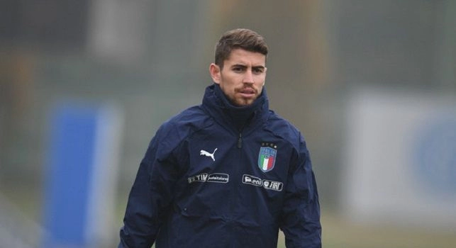 Jorginho mastica amaro: Non so che dire, l'Italia non meritava ciò. Volevo festeggiare la mia prima gara ufficiale in Nazionale [FOTO]