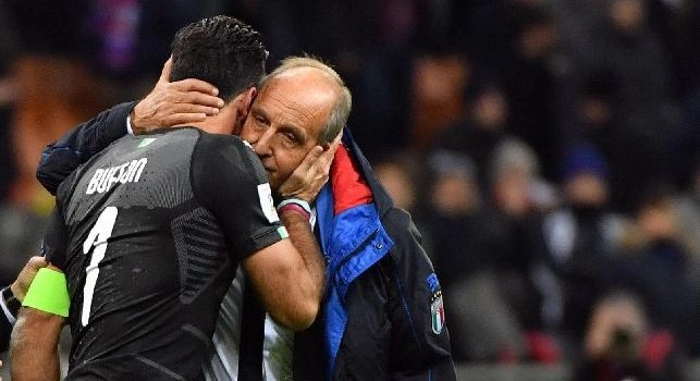 RETROSCENA - Italia, sms tra giocatori contro Ventura: Buffon &egrave; pi&ugrave; CT di lui! Faremmo meglio con Gigi