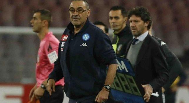 Maurizio Sarri (Napoli, 10 gennaio 1959) &egrave; un allenatore di calcio italiano, attuale tecnico del Napoli.