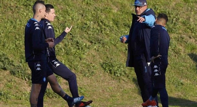 Lorenzo Insigne &egrave; un calciatore italiano, attaccante del Napoli e della Nazionale italiana