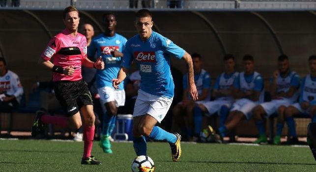 Primavera - Napoli-Atalanta, Gaetano scarta tutta la difesa e segna di tacco: gol alla Maradona
