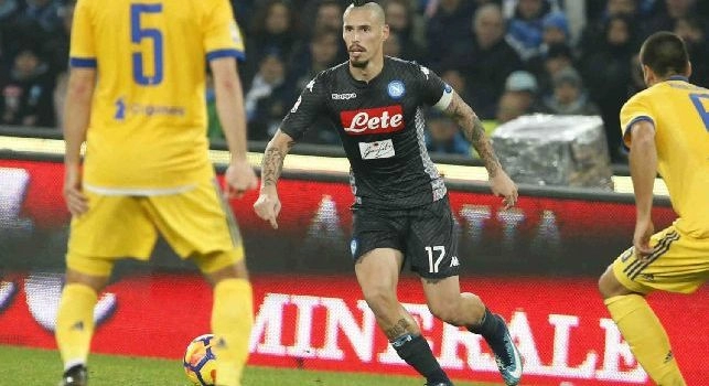 Hamsik a Sky: Dispiace per i tifosi, ma la Juve si è chiusa dietro: difficile far gol, adesso testa al Feyenoord! Ho sentito Higuain, sulla lite in campo...