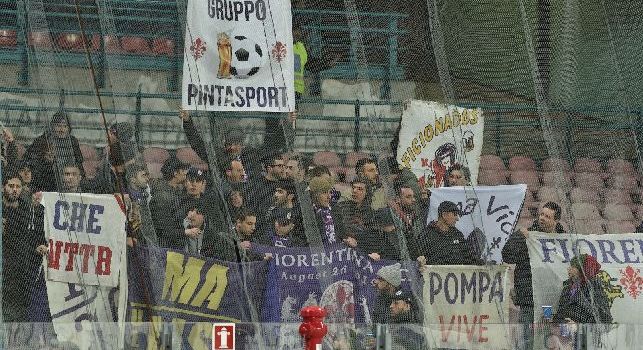 Fiorentina, duecento tifosi al San Paolo: i viola credono nell'impresa