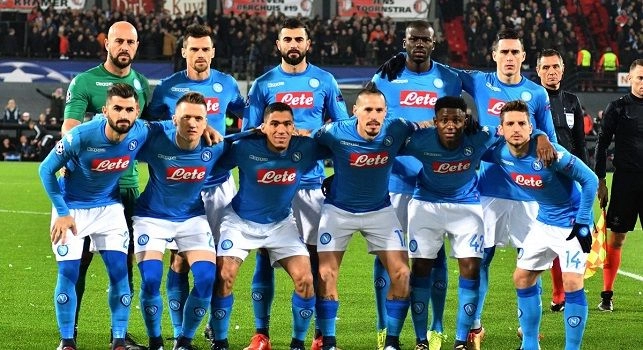 Il giorno dopo Feyenoord - Napoli: la speranza di Pietro, il boccone amaro e l'uscita alla Gedeone Carmignani che costa una qualificazione