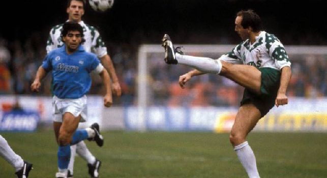 Incredibile coincidenza, quante analogie col 1990: Napoli eliminato lo stesso giorno dall'Europa, fu Scudetto!
