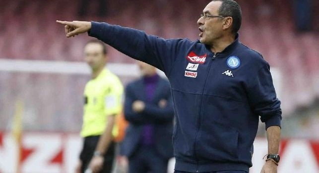 Maurizio Sarri sulla panchina del Napoli