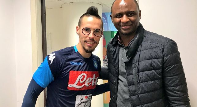 Castel Volturno, una visita speciale per il Napoli: c'è Vieira! [FOTO]