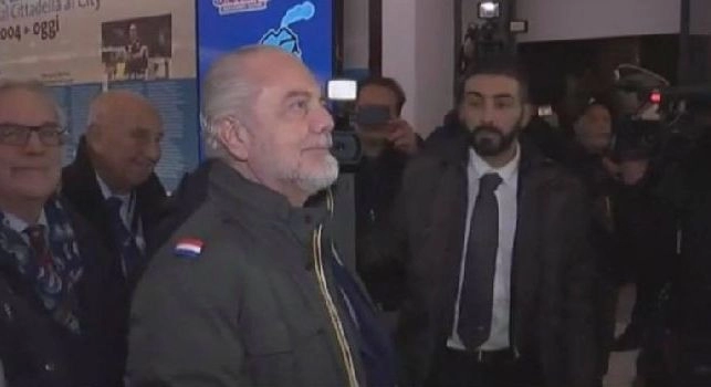 De Laurentiis: L'Arsenal non vince il titolo da tantissimo, ma hanno investito un miliardo e mezzo per lo stadio. Qui in Comune le pernacchie si sprecano...