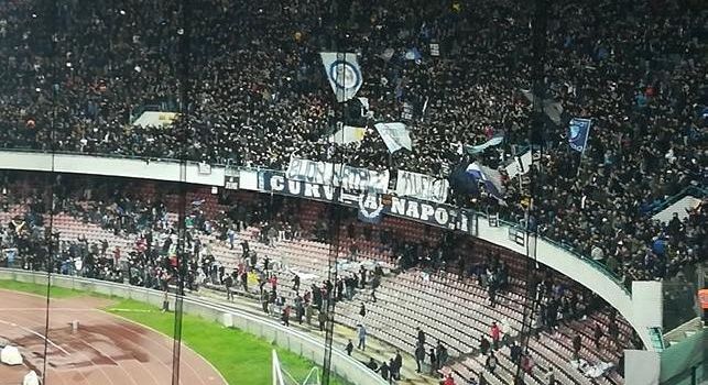 Napoli-Samp, gli auguri della Curva A al Napoli: Buon Natale undici leoni! [FOTO CN24]