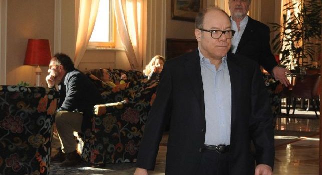 Verdone: De Laurentiis mi invitò allo stadio quando il Napoli era in B, è molto superstizioso! Gli consigliai di acquistare Kane