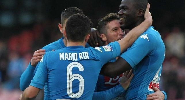 Kalidou Koulibaly &egrave; un calciatore senegalese, difensore del Napoli