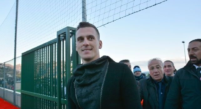 Milik non se la sente, si cautela in vista del Mondiale: potrebbe tornare il 3 marzo