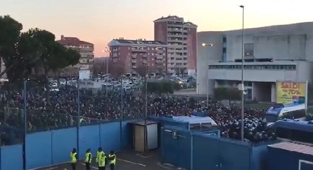 Verona, ennesimo ko: Pecchia sotto accusa. Contestazione dei tifosi [VIDEO]
