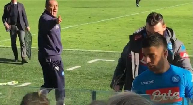 Sarri-Insigne, immagini inedite del battibecco! L'allenatore grida: M'avete rotto i co***oni, vai su e sta' zitto! [VIDEO]