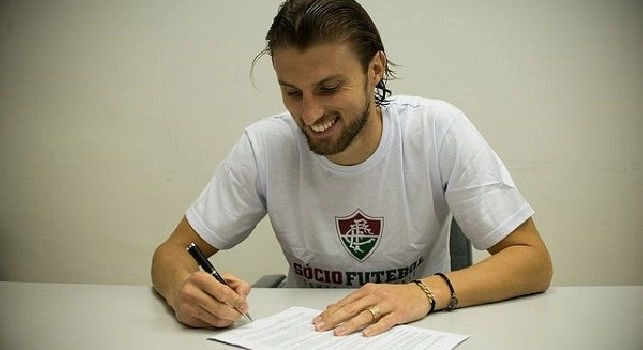 UFFICIALE - Corinthians, arriva l'ex Napoli Henrique