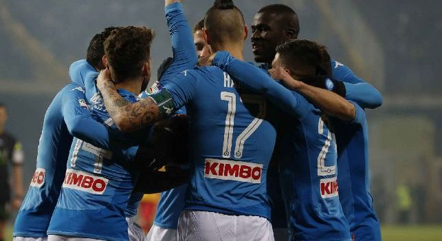 Il Napoli strapazza l'Udinese e vola sulle ali dell'entusiasmo: è festa al San Paolo!