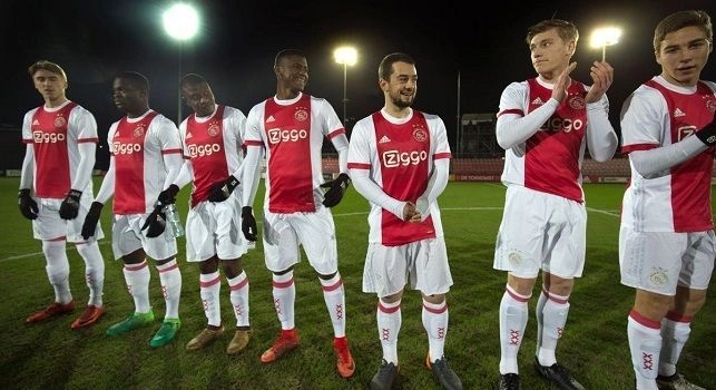 Amin Younes, esterno offensivo tedesco dell'Ajax