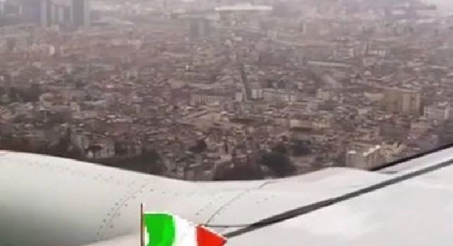 Il Lipsia è atterrato a Capodichino alle 15.10, i tedeschi alloggeranno all'Hotel Vesuvio [FOTO]