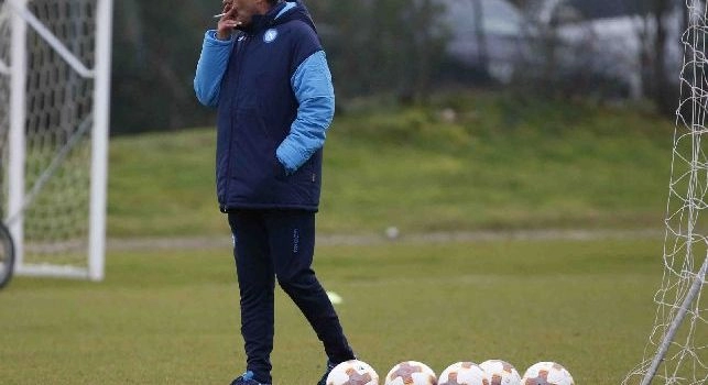 Sarri durante l'allenamento del Napoli