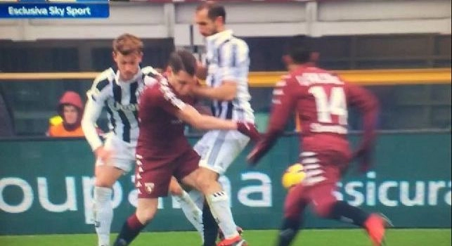 Pistocchi ironizza su Chiellini: Sul suo montante Belotti si fa trovare con la guardia bassa, prova tv!
